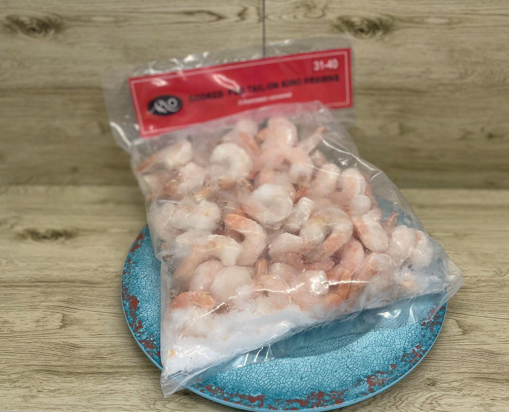 Cooked peeled prawns