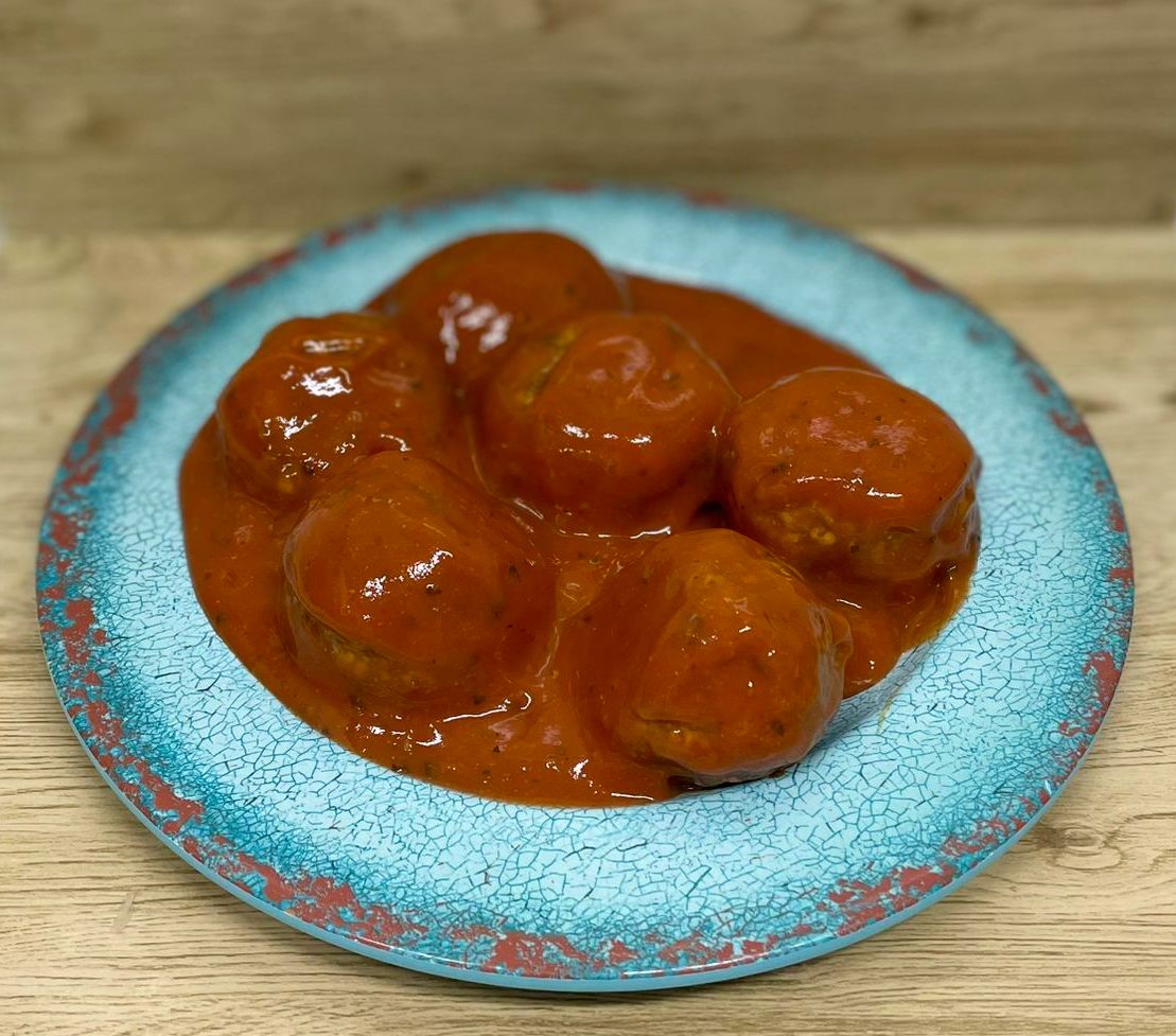 Italian tomato and herb meatballs